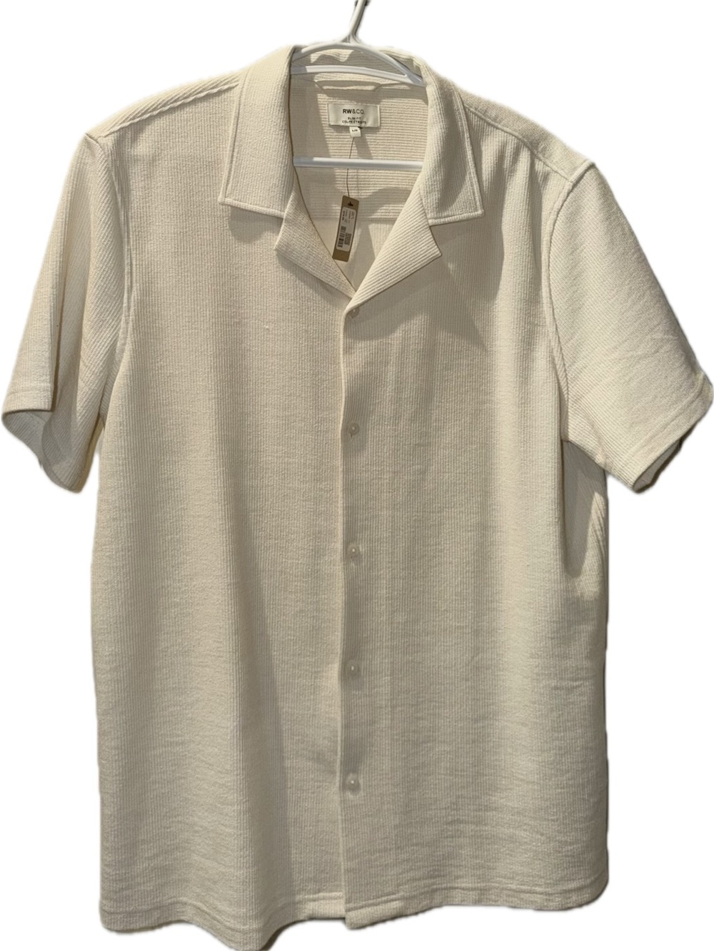 RW&CO. Cream Short-Sleeve Cuban Collar Button-Down Shirt